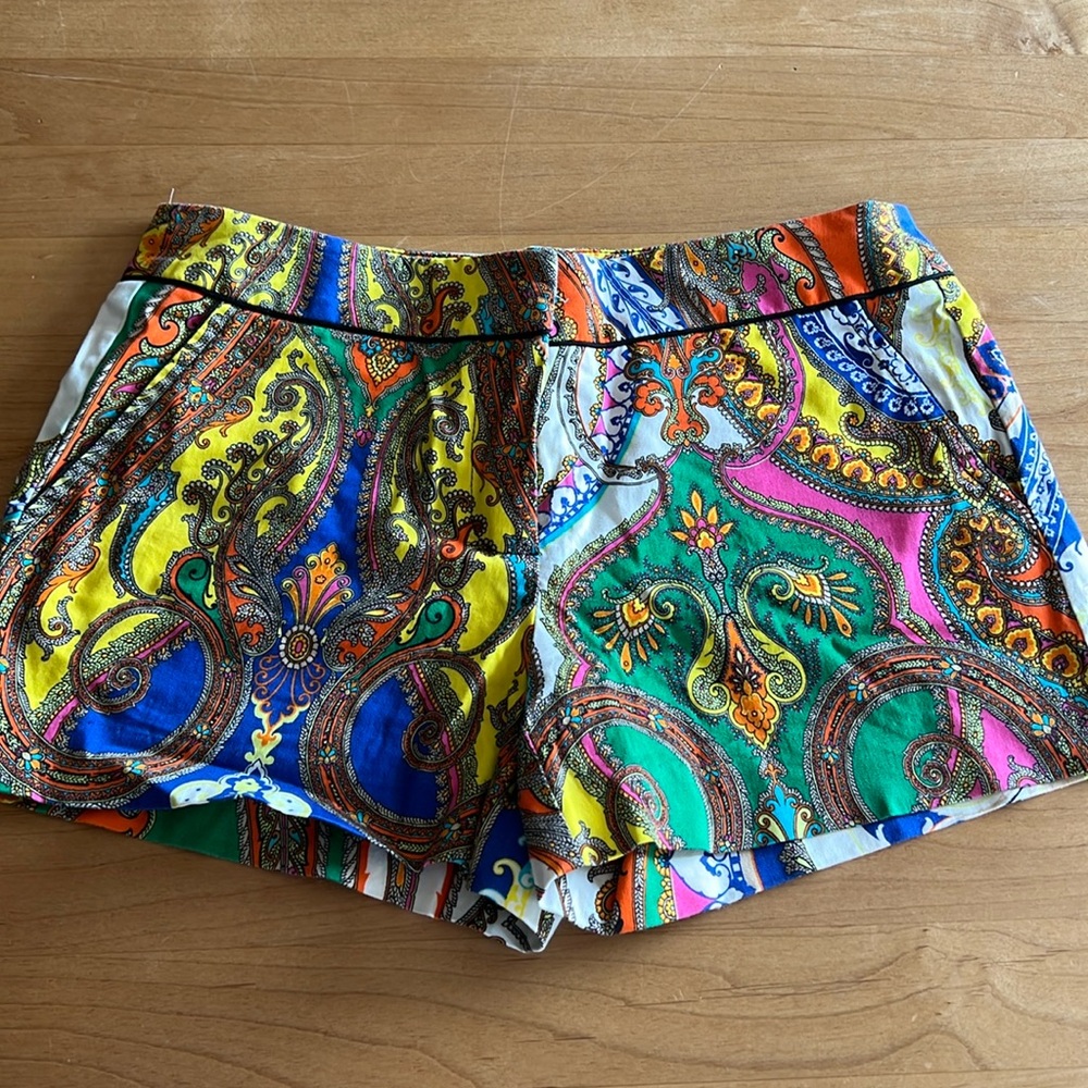 Trina Turk Muti-Color Paisley Shorts, Sz 4